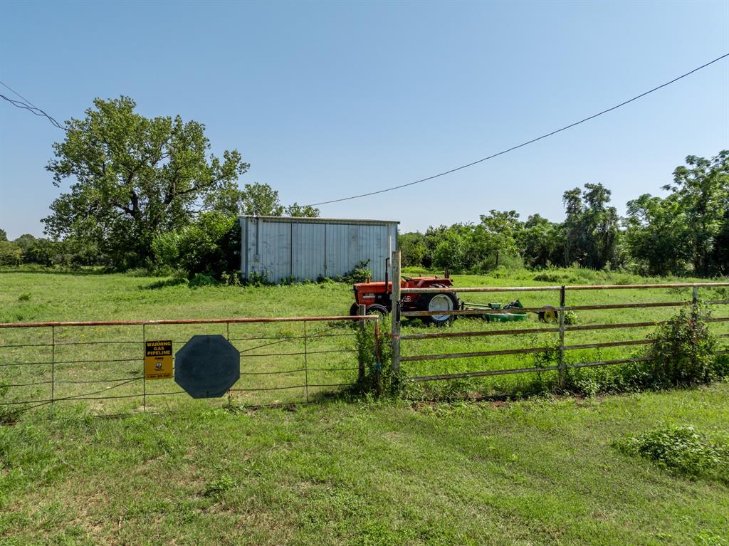 821 E Stegall Road Property Photo 38