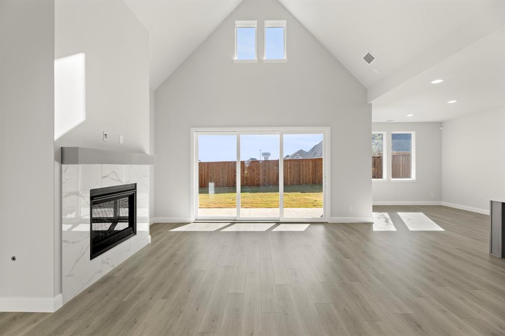 2219 Morris Street Property Photo 6