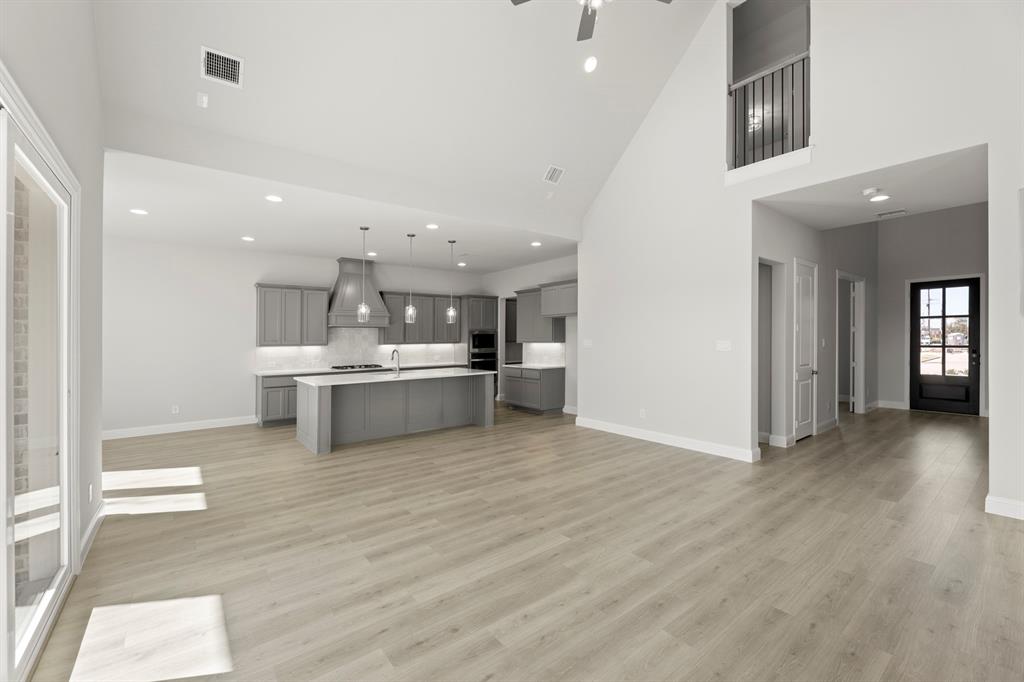 2219 Morris Street Property Photo 7