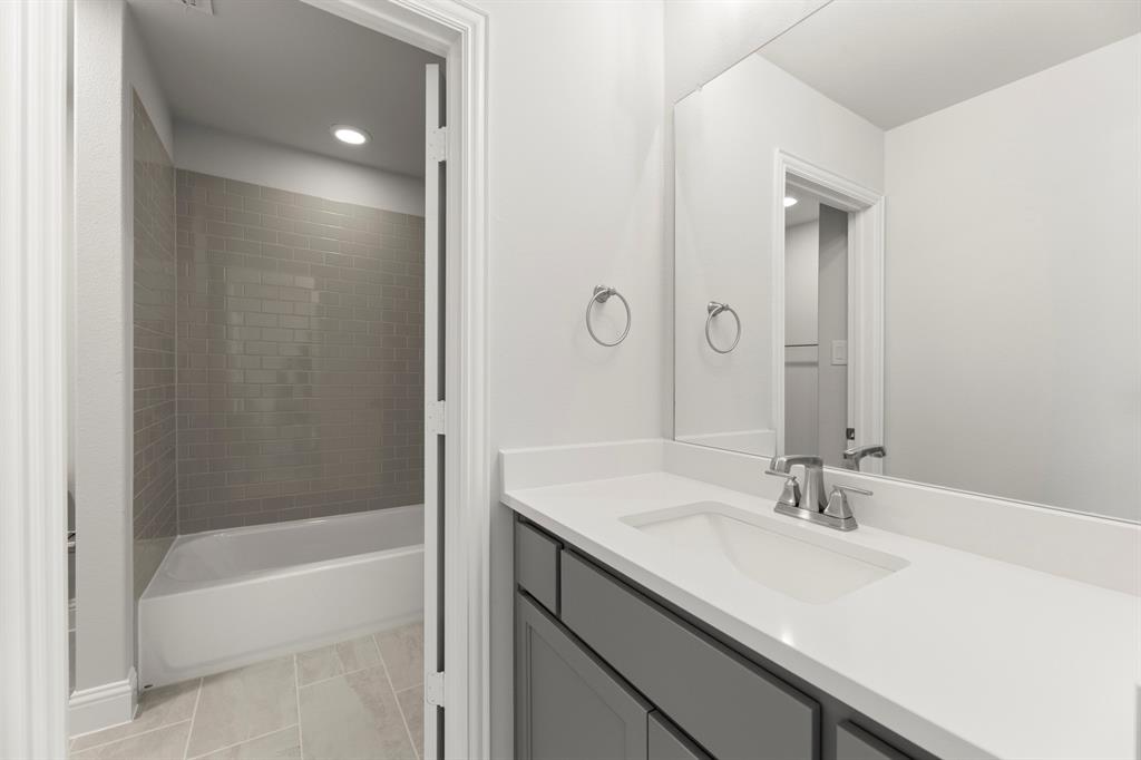 2219 Morris Street Property Photo 24