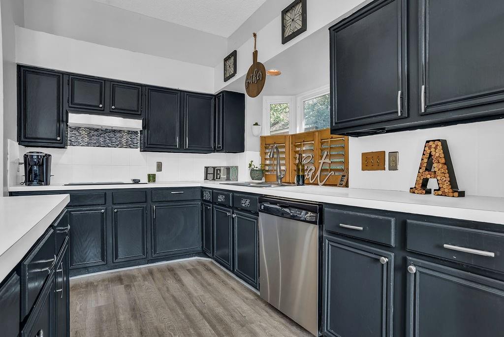 423 Clayton Street Property Photo 15