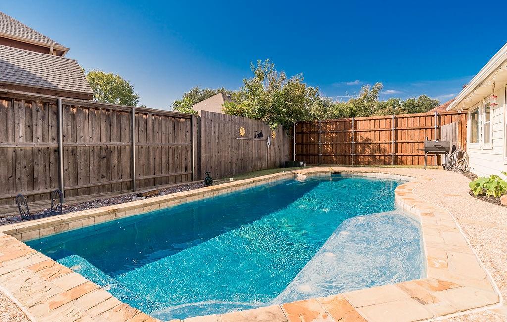 423 Clayton Street Property Photo 28