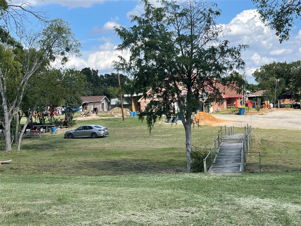 206 Cherokee Path Property Photo 9