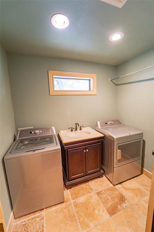 2 London Lane Property Photo 31
