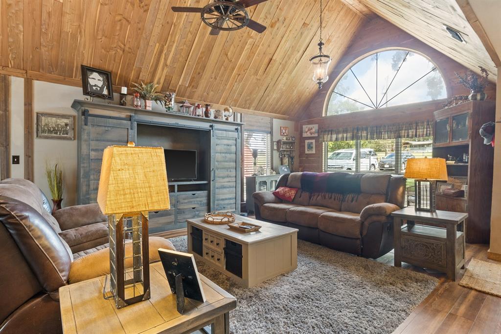 490 Fm 1735 Property Photo 6