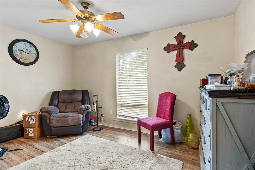 490 Fm 1735 Property Photo 18