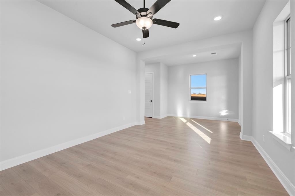 2085 Pine Grove Lane Property Photo 10