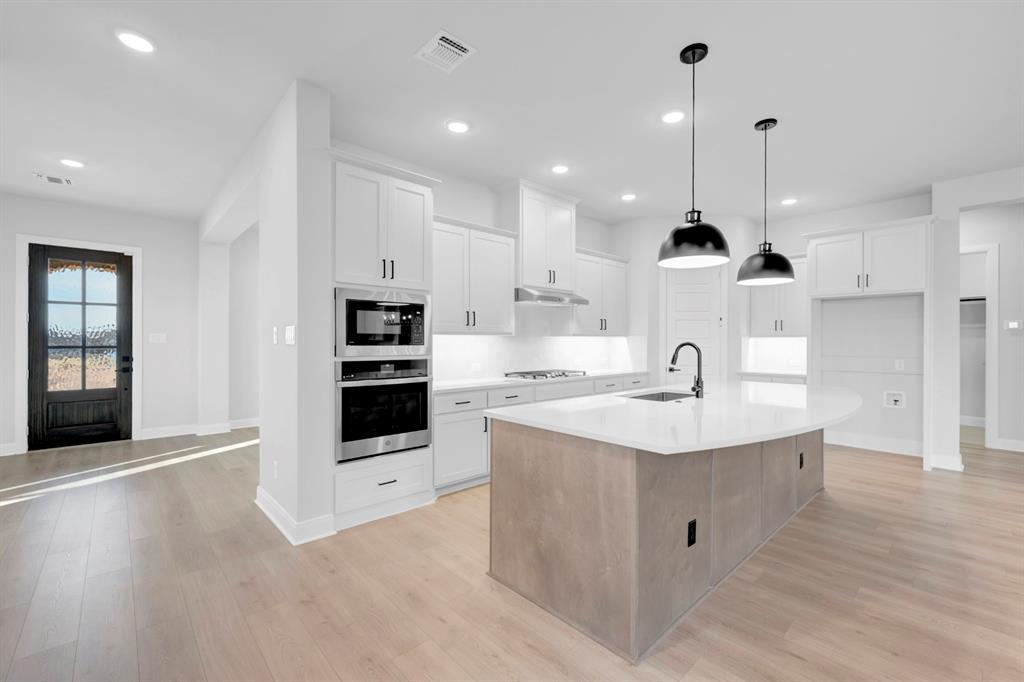 2085 Pine Grove Lane Property Photo 13