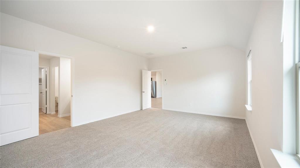 1900 Sandy Knoll Drive Property Photo 7