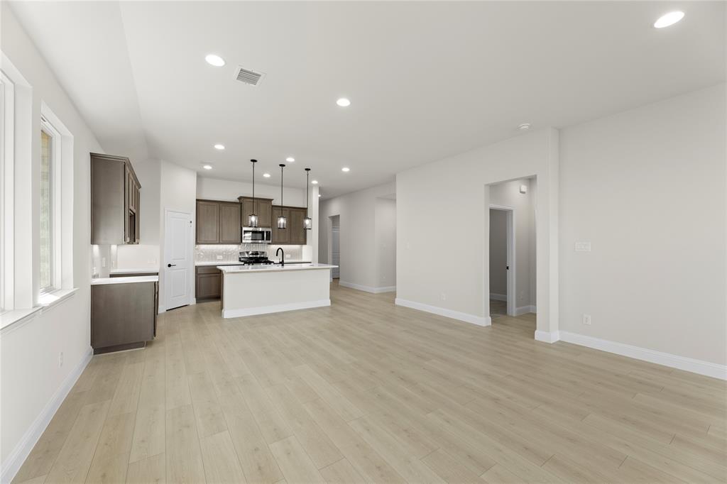 2122 Nw Bloomsbury Lane Property Photo 6