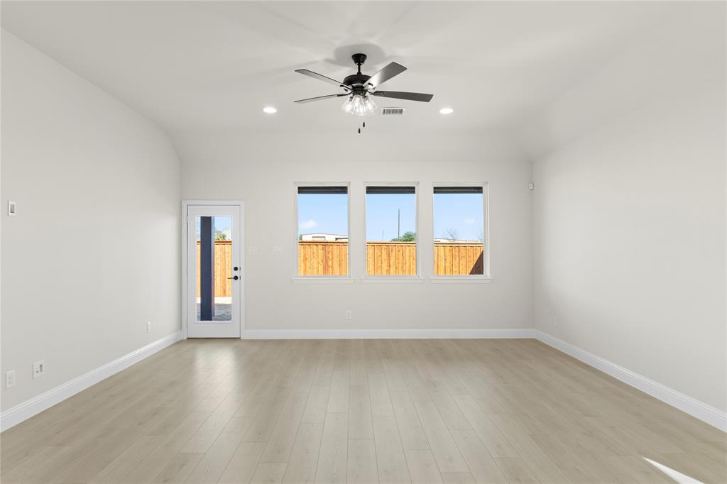 2122 Nw Bloomsbury Lane Property Photo 7