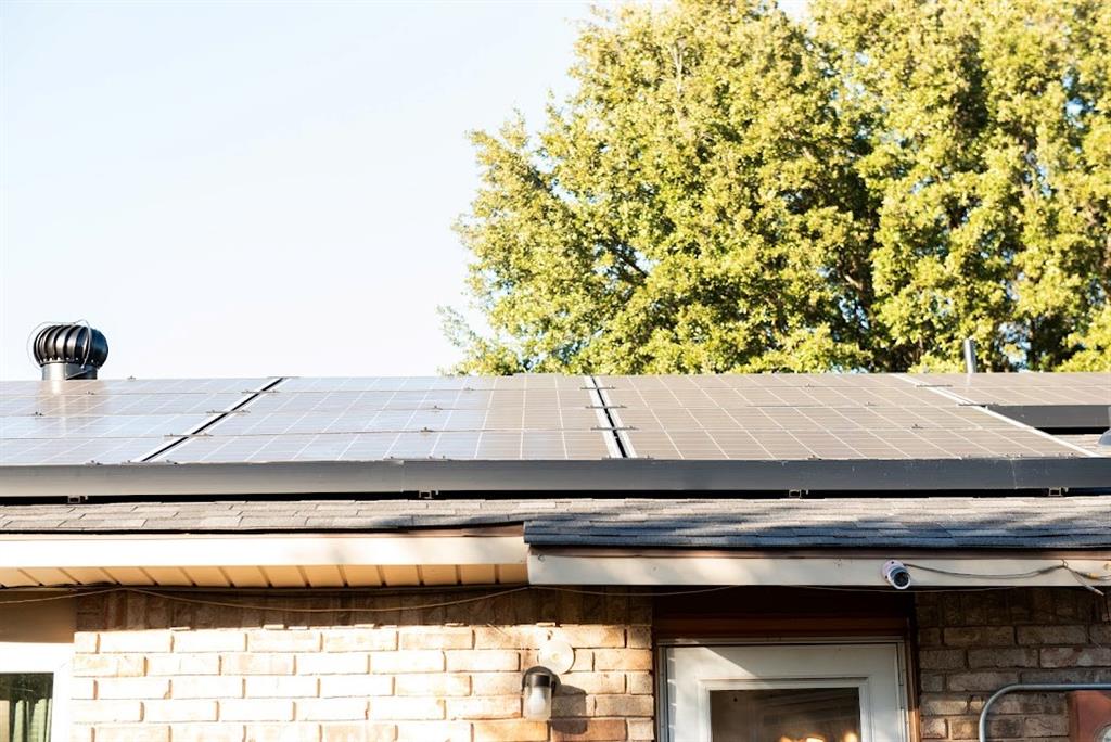 7154 Hedge Drive Property Photo 3