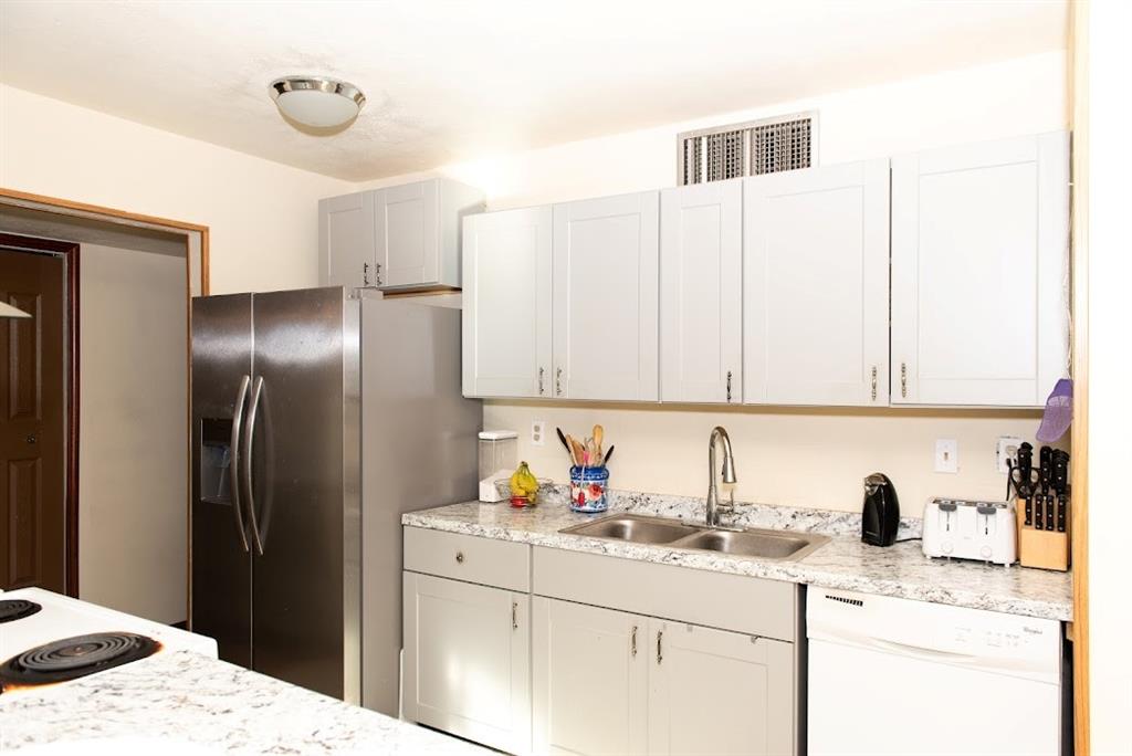 7154 Hedge Drive Property Photo 18