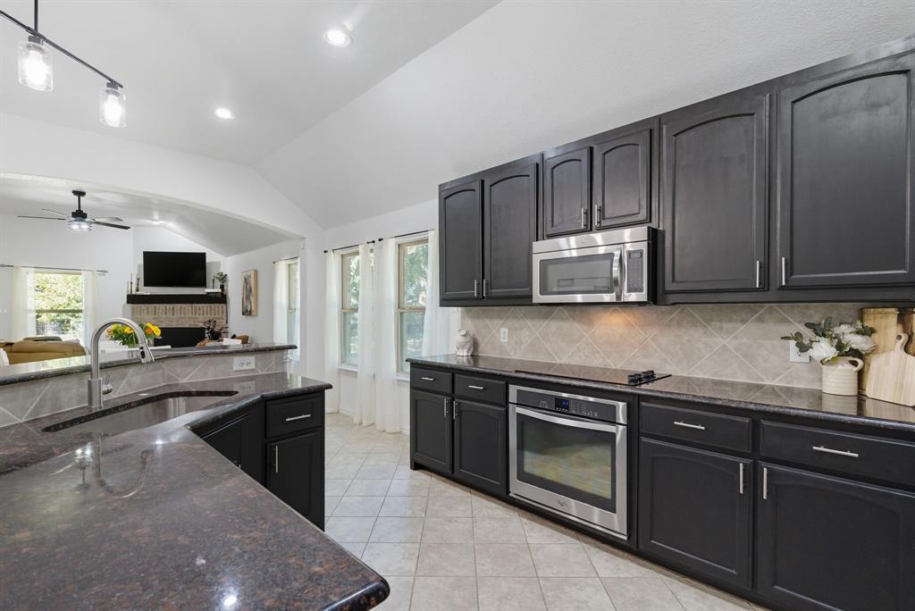 104 Candis Court Property Photo 11