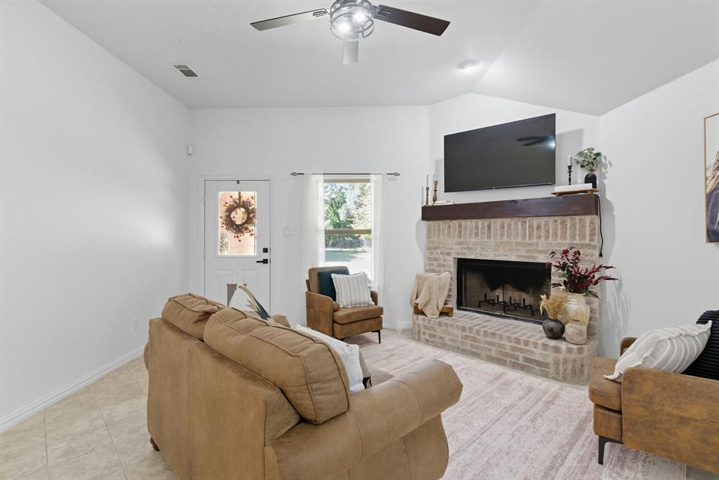 104 Candis Court Property Photo 15