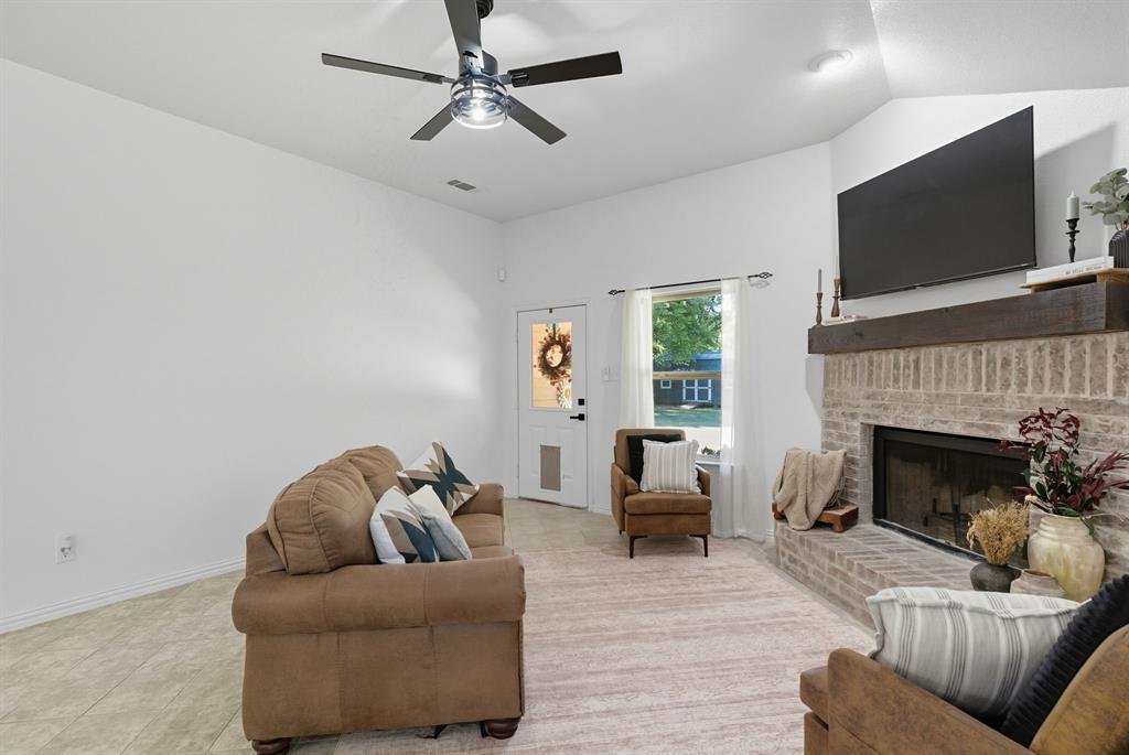 104 Candis Court Property Photo 17