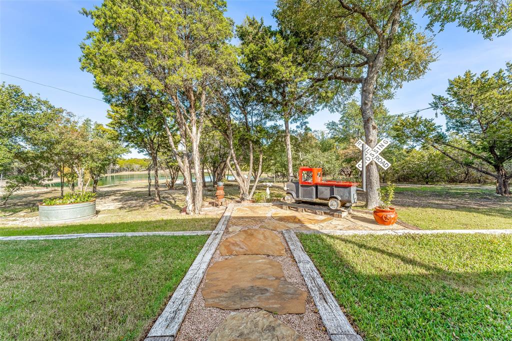 2113 County Road 2012 Property Photo 19