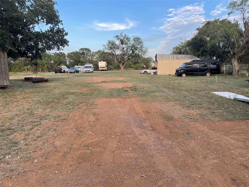2502 Us Highway 183 Property Photo 3