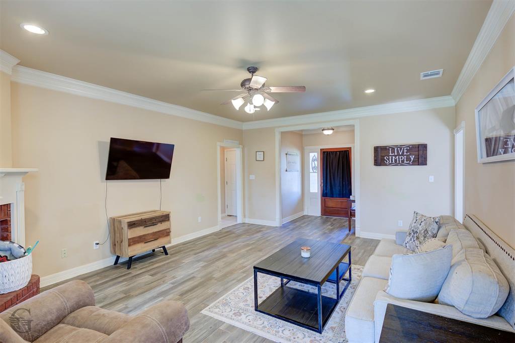 5758 Gold Crest Drive Property Photo 10