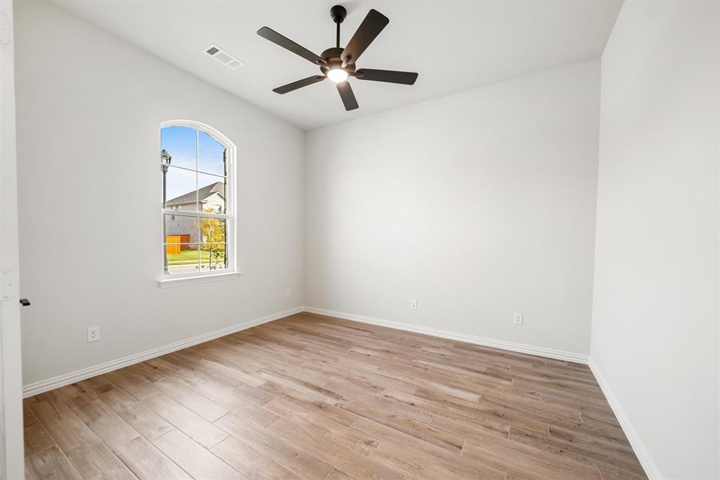 441 Pickett Creek Drive Property Photo 7