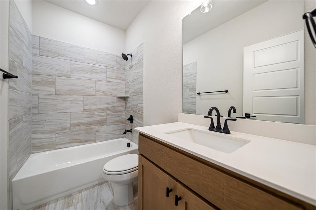 441 Pickett Creek Drive Property Photo 21