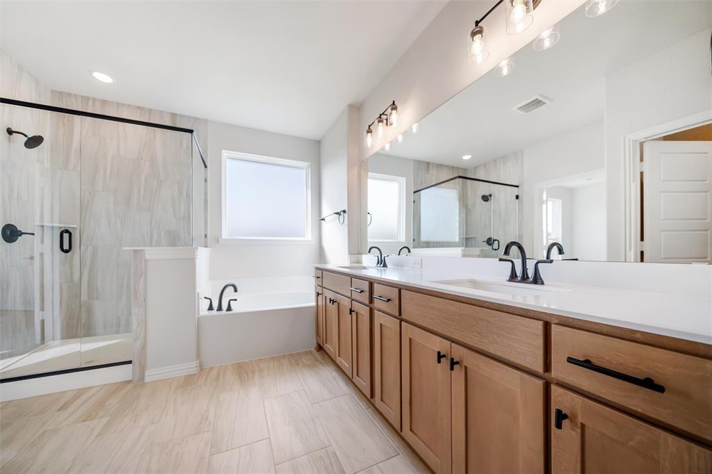 441 Pickett Creek Drive Property Photo 26