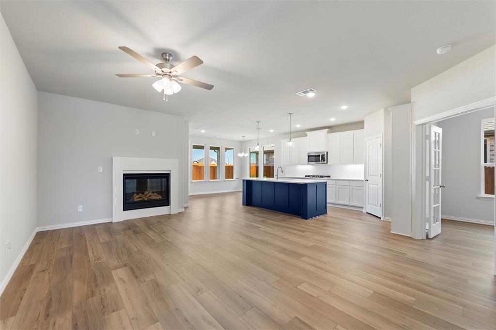 404 Pickett Creek Drive Property Photo 11