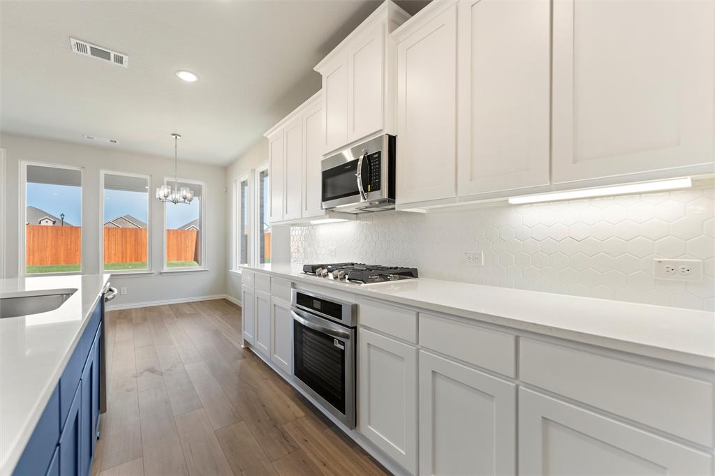 404 Pickett Creek Drive Property Photo 16