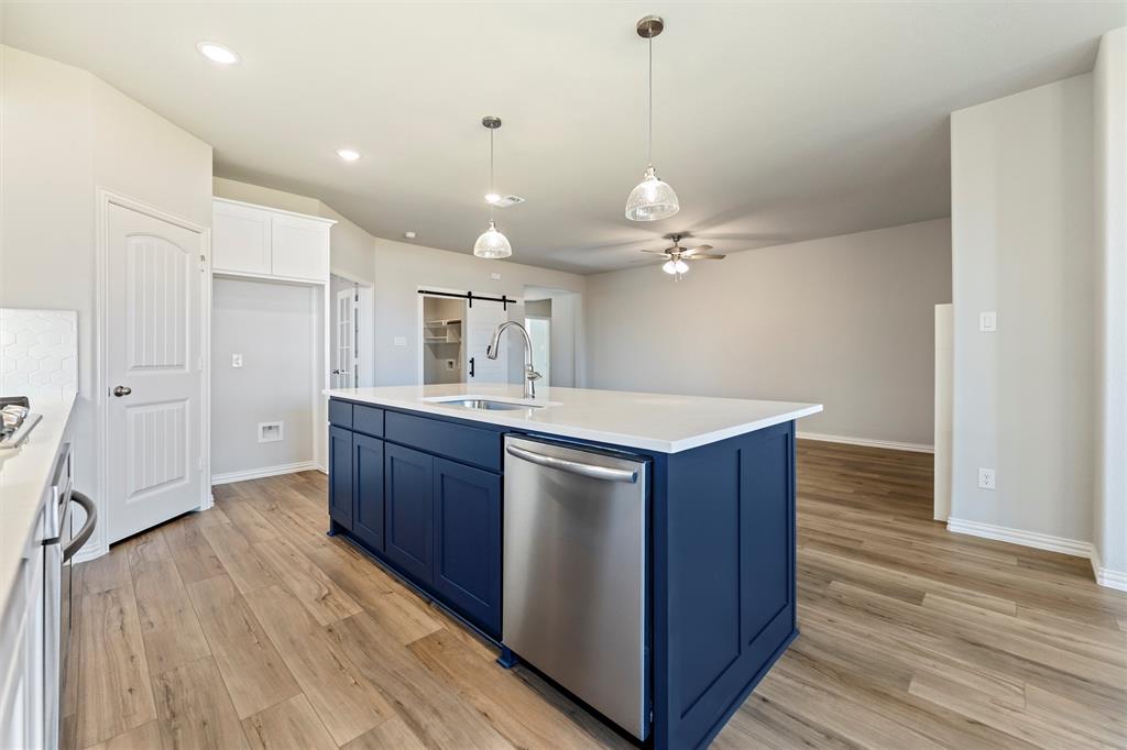 404 Pickett Creek Drive Property Photo 17