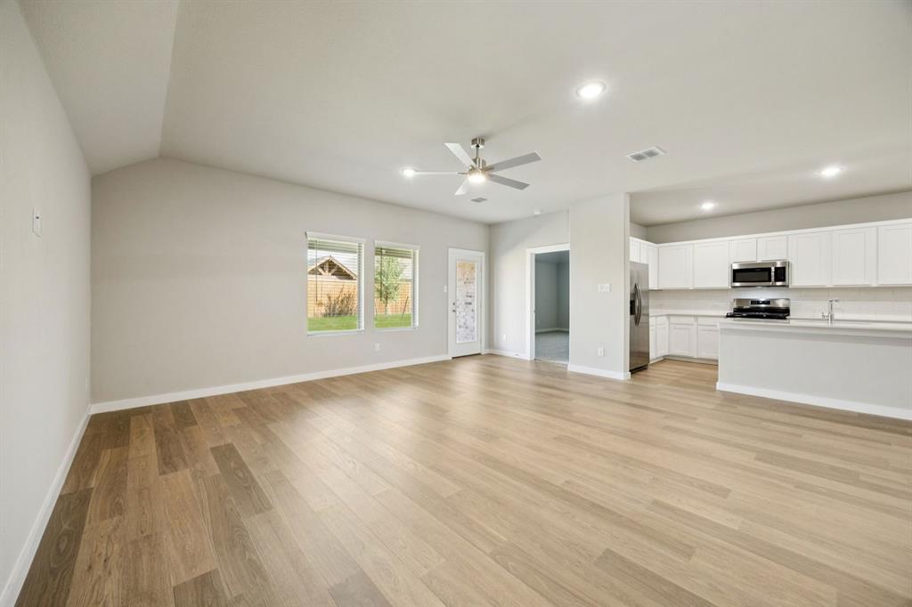 405 Rockstream Drive Property Photo 12