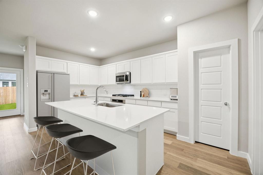 405 Rockstream Drive Property Photo 13