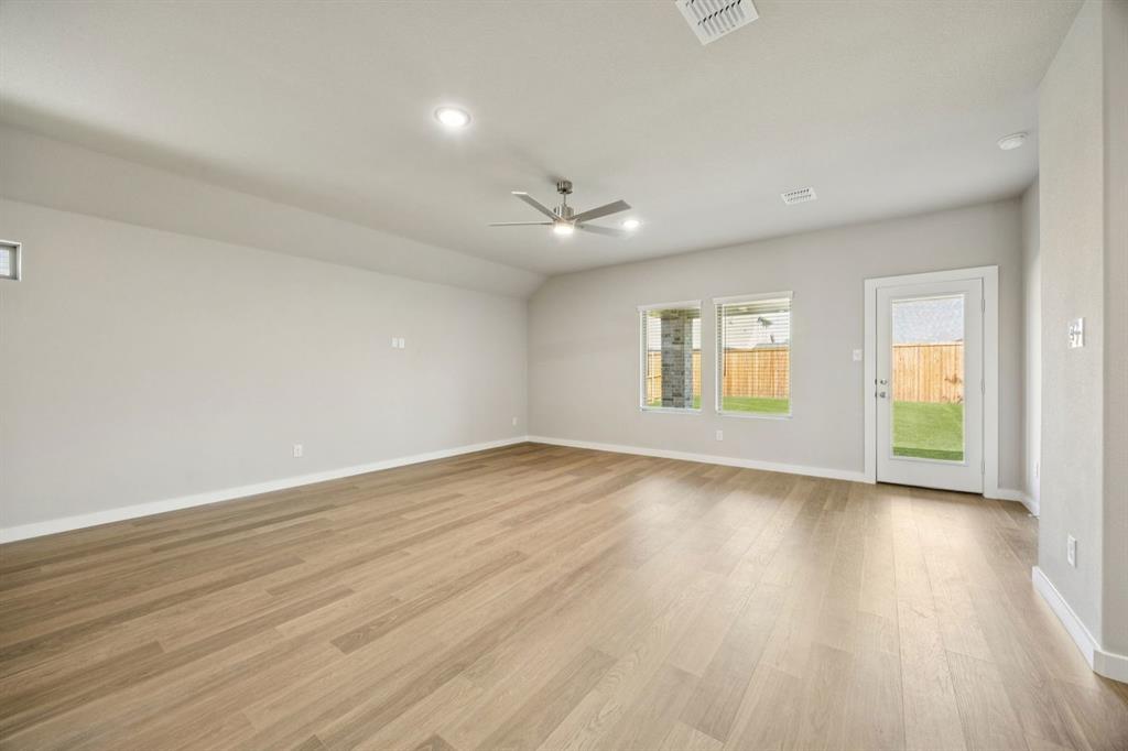 405 Rockstream Drive Property Photo 17