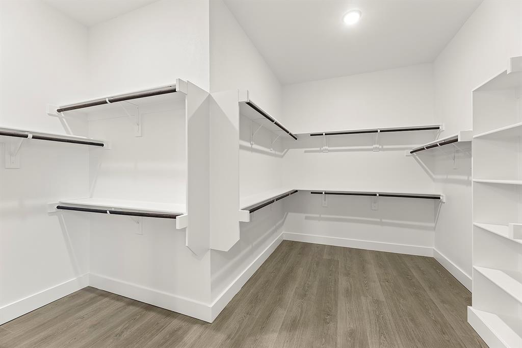 1061 Georgetown Property Photo 21