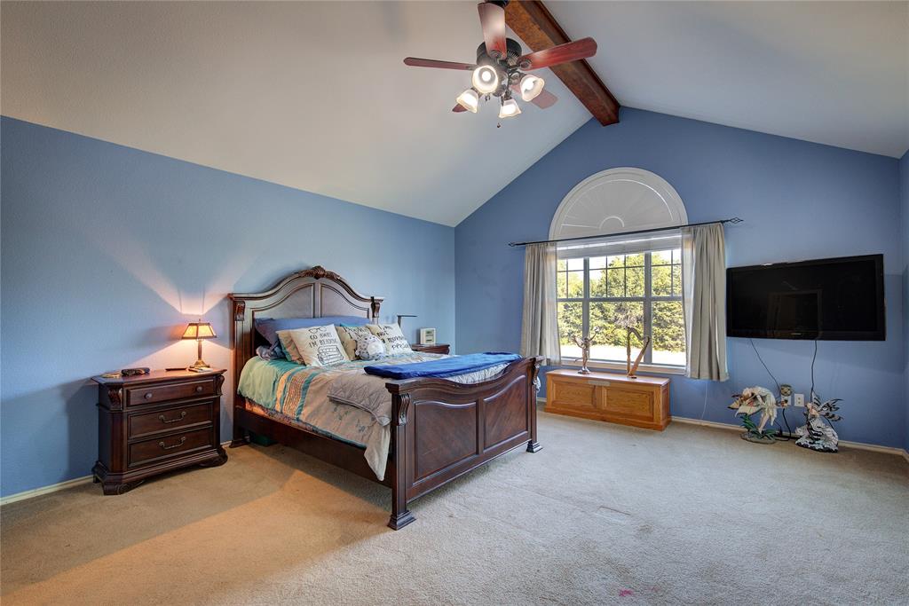 347 County Road 4736 Property Photo 11