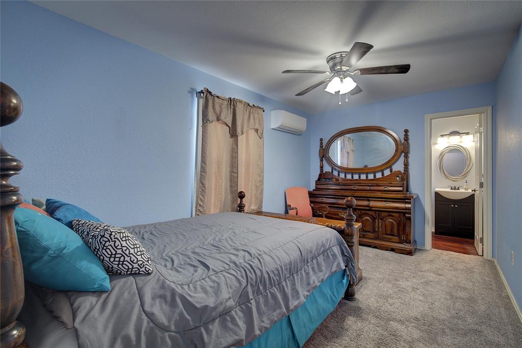 347 County Road 4736 Property Photo 22