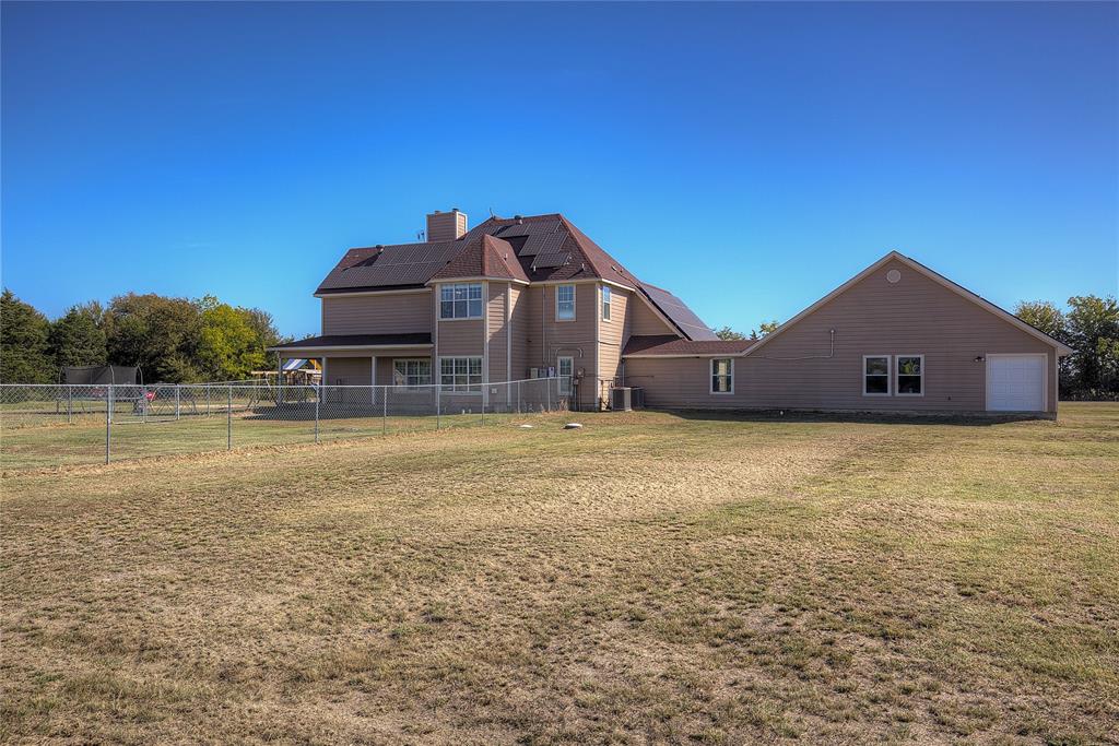 347 County Road 4736 Property Photo 31