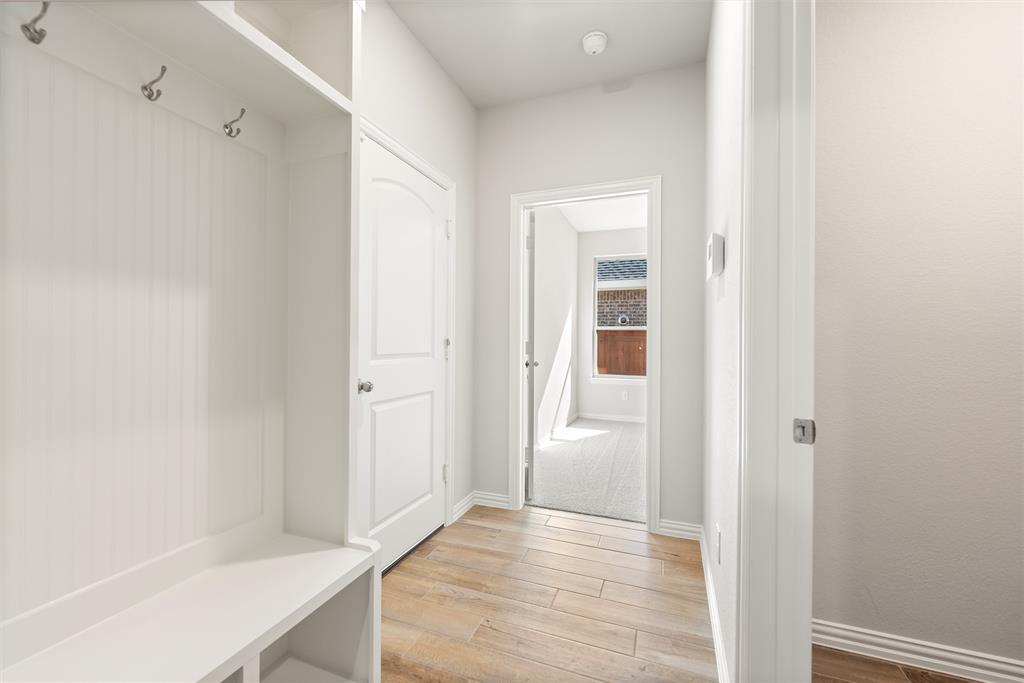 15061 Green Bluff Drive Property Photo 11