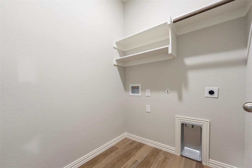 15061 Green Bluff Drive Property Photo 12