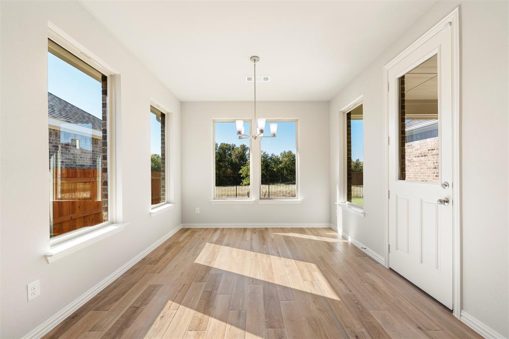 15061 Green Bluff Drive Property Photo 21