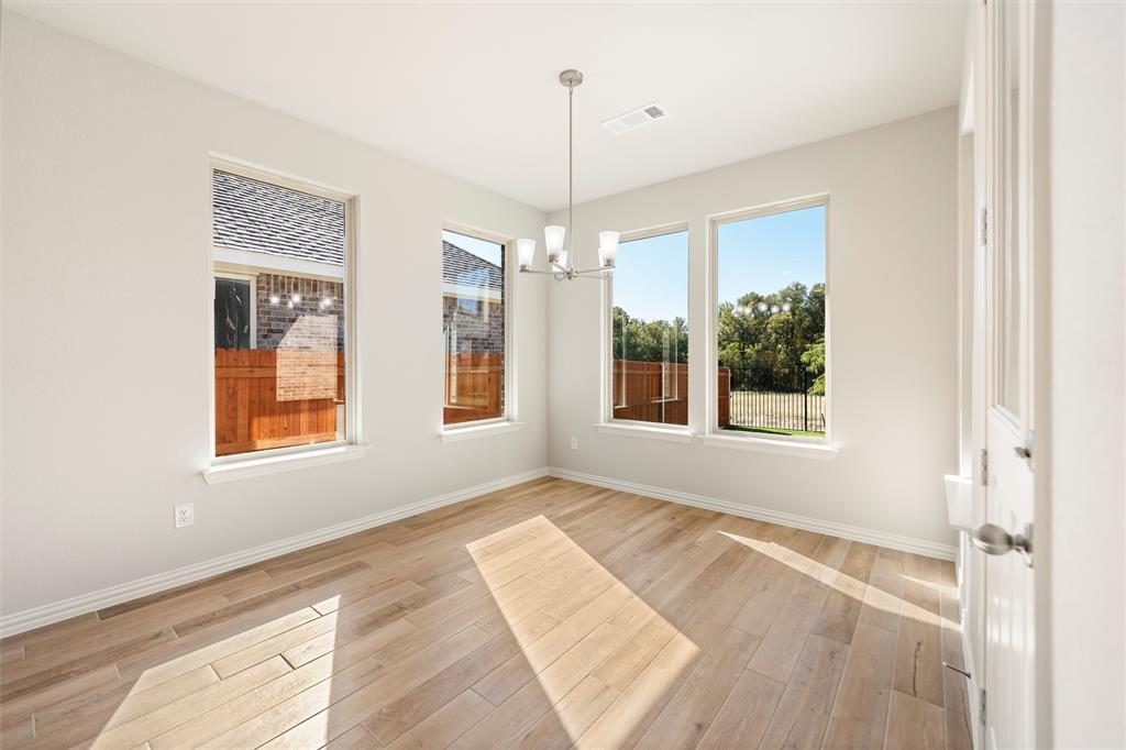 15061 Green Bluff Drive Property Photo 22