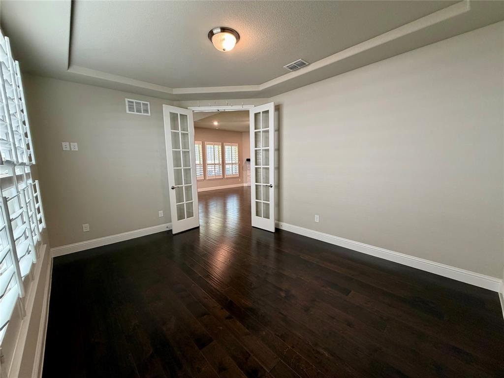 2705 Walnut Creek Lane Property Photo 12