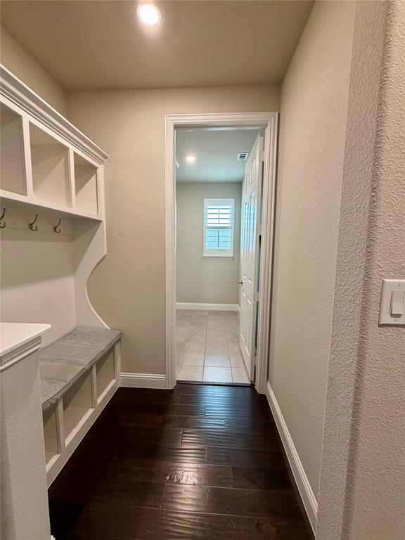 2705 Walnut Creek Lane Property Photo 16