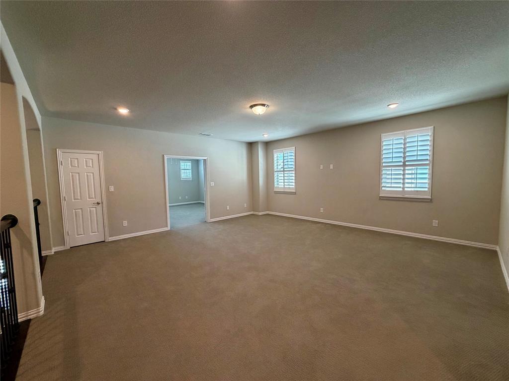 2705 Walnut Creek Lane Property Photo 27