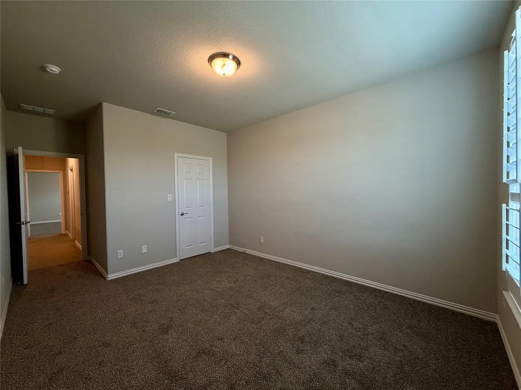 2705 Walnut Creek Lane Property Photo 32
