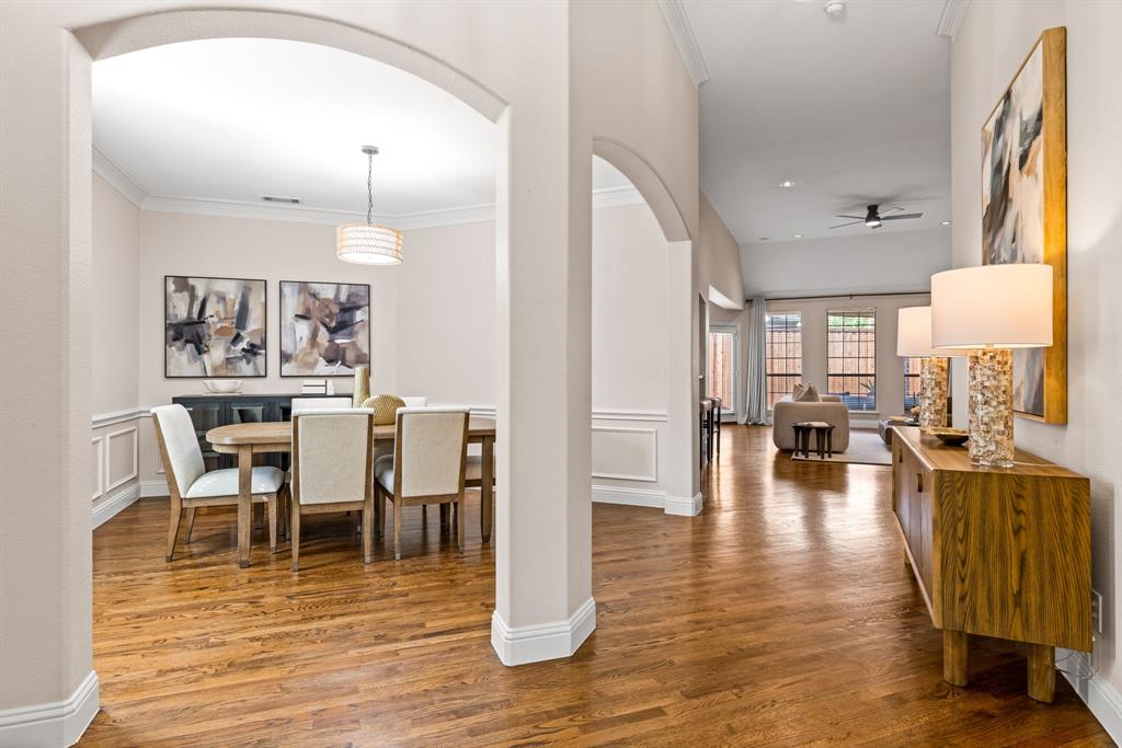 8204 Ridgelea Street Property Photo 3