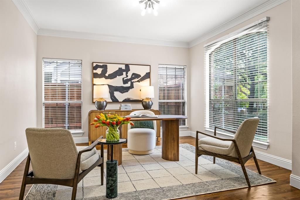 8204 Ridgelea Street Property Photo 5