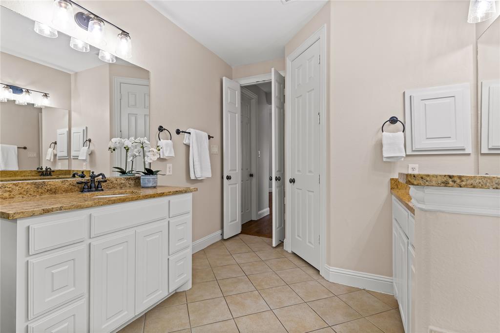 8204 Ridgelea Street Property Photo 23