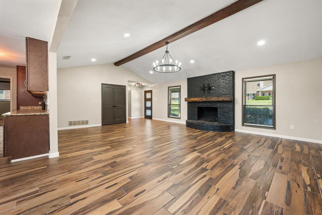 420 Hillside Drive Property Photo 3