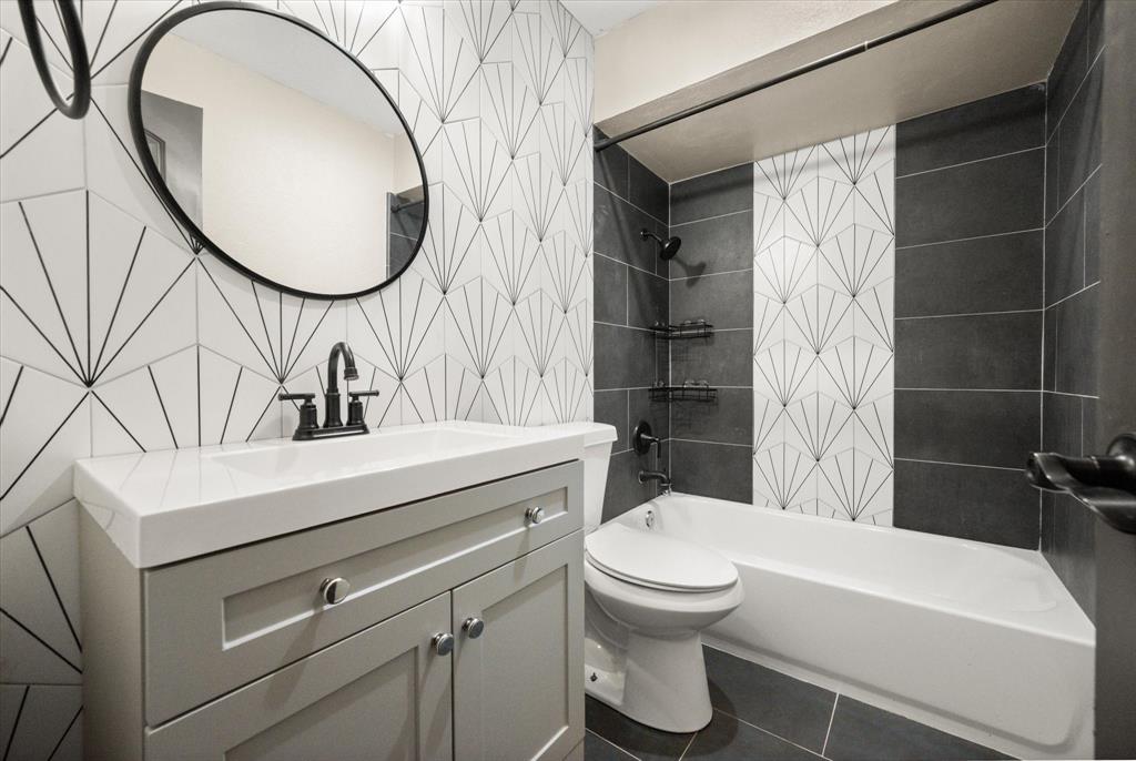 420 Hillside Drive Property Photo 30