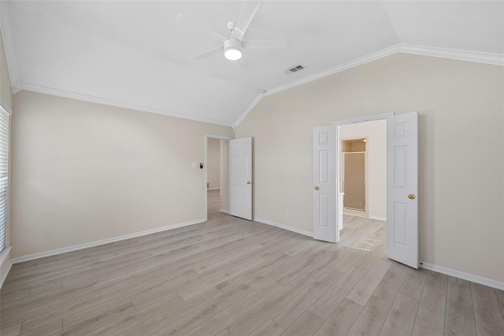 1110 Springhill Street Property Photo 17